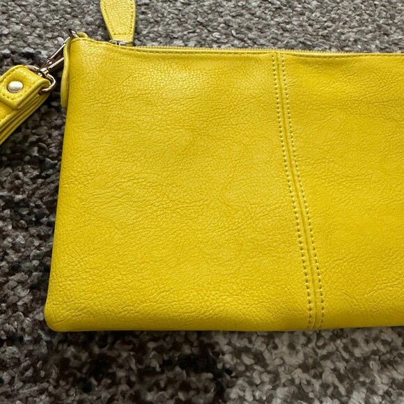 CHARMING CHARLIE Yellow Perrin Wristlet Loop Purse Wallet Gold Bright Summer Bag - Picture 3 of 12